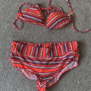 Swimming suit